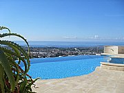 Apartments in Peyia